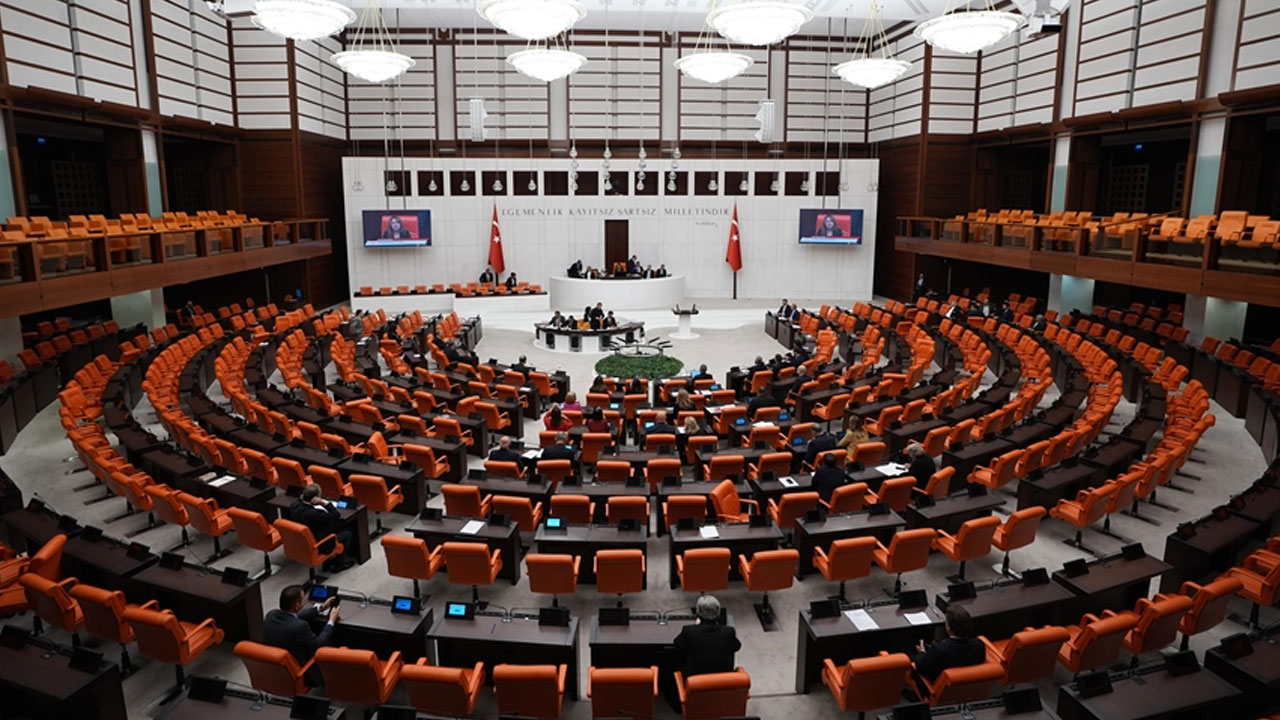 TBMM Başkanlık Divanı üyeleri belirlendi