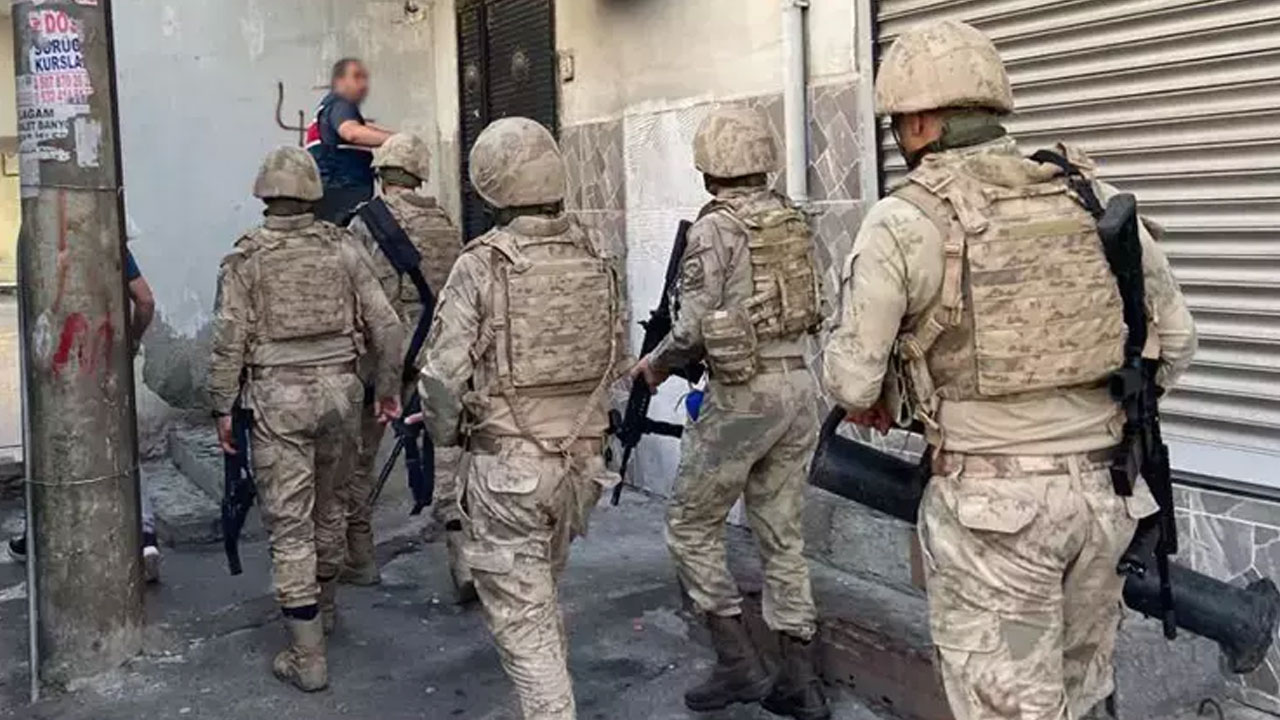 İstanbul'da narkotik operasyonu: 2 milyon 535 bin 680 adet uyuşturucu hap ele geçirildi