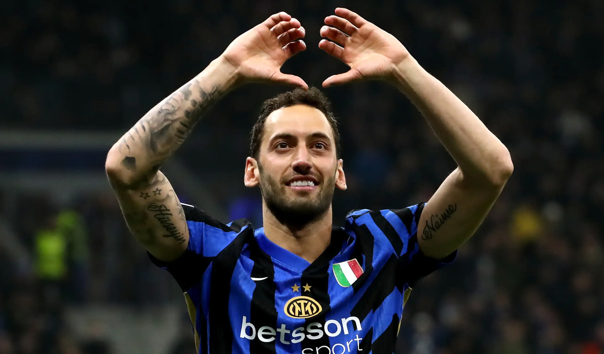 Galatasaray'da transfer gündemi yoğunlaştı! Hakan Çalhanoğlu için o rakam verilecek mi?