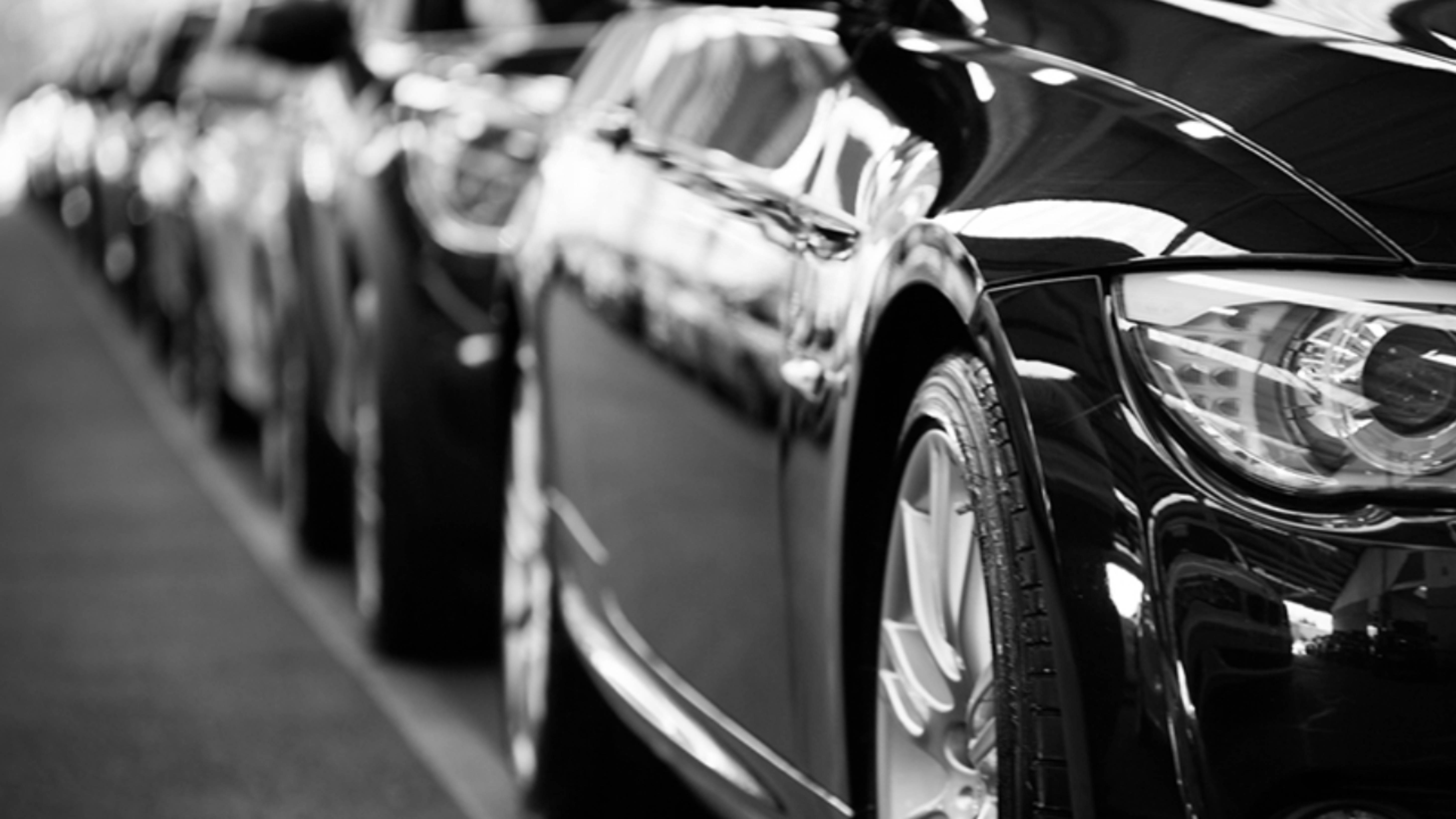 EN AZ YAKIT TÜKETİMİ YAPAN OTOMOBİLLER BELLİ OLDU: Bu otomobilleri alanın cebi rahat ediyor!