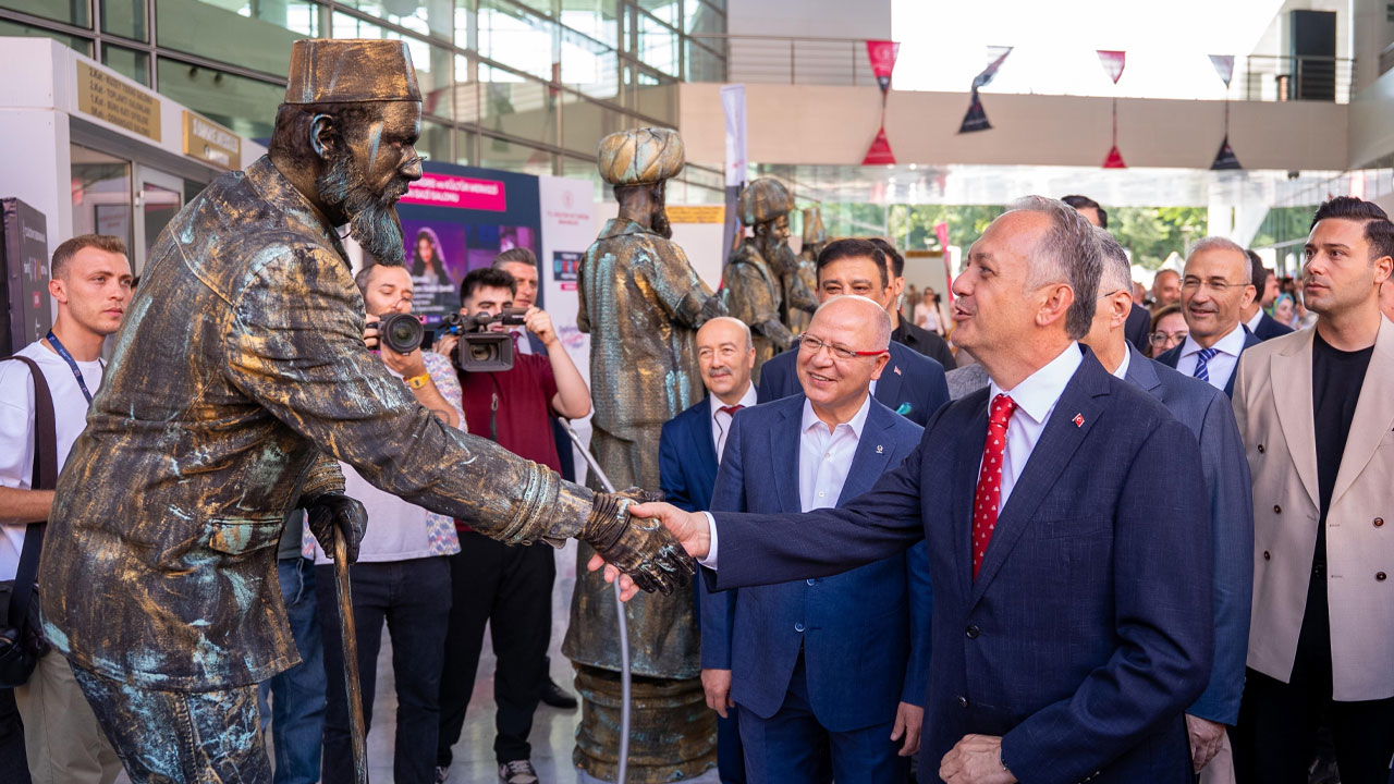 Bursa'da Kültür Yolu Festivali başladı: Şehrin 71 noktasında 600 etkinlik!