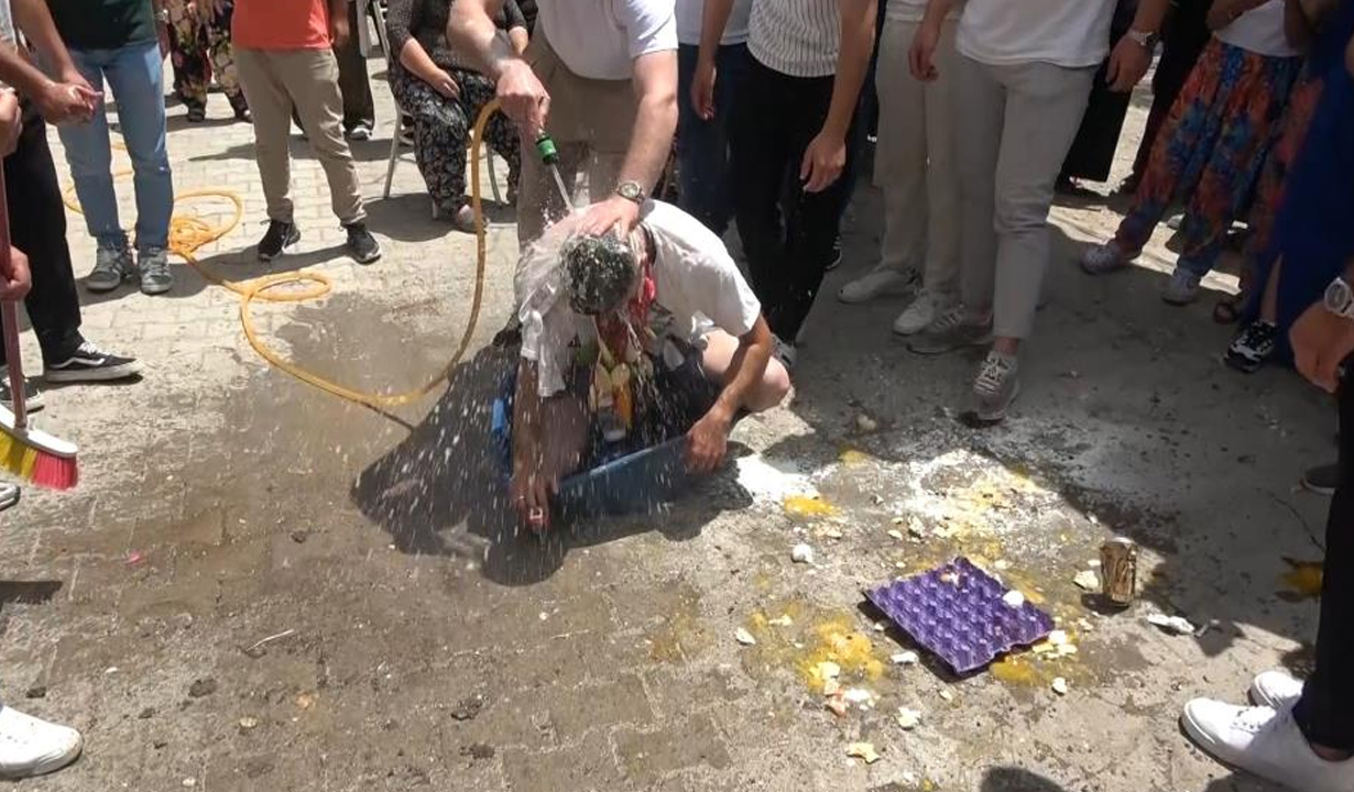 İşkence gibi düğün! Damada yapmadıkları kalmadı