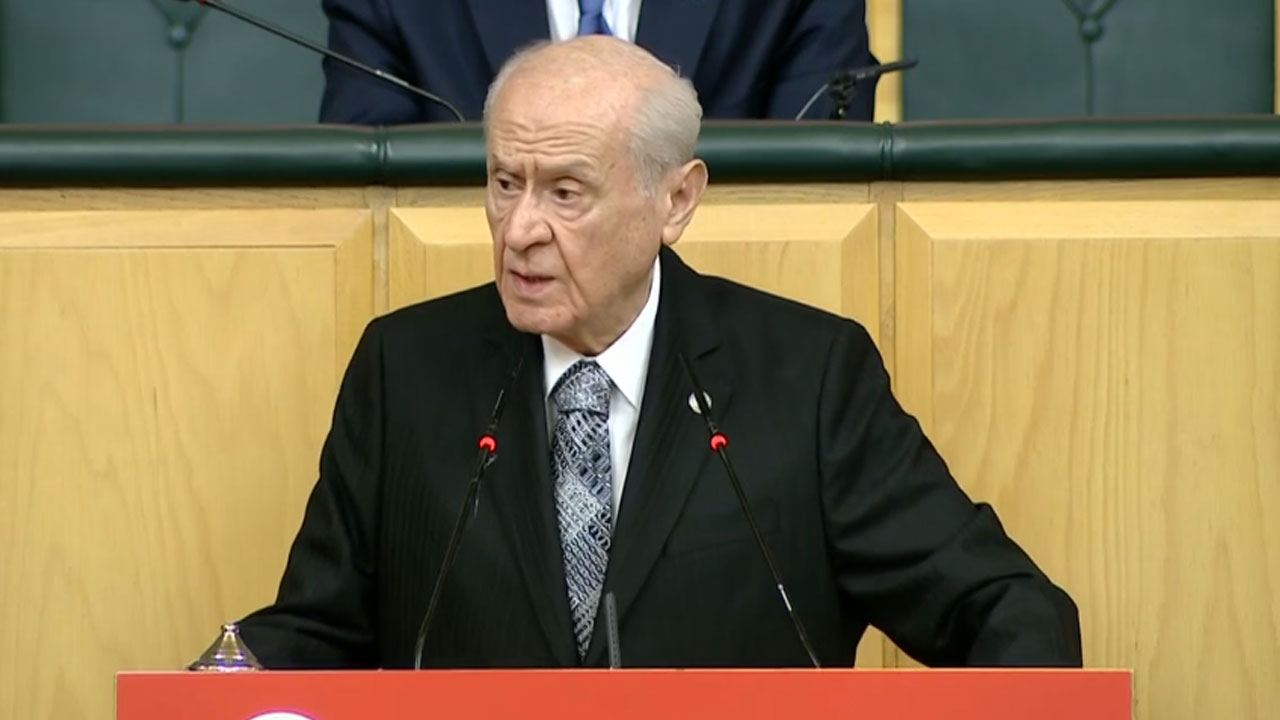 MHP lideri Bahçeli'den Leman dergisine sert tepki: Peygamberimize yapılan saldırıyı lanetliyorum!