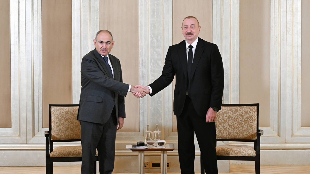 Aliyev ile Paşinyan arasında kritik görüşme!
