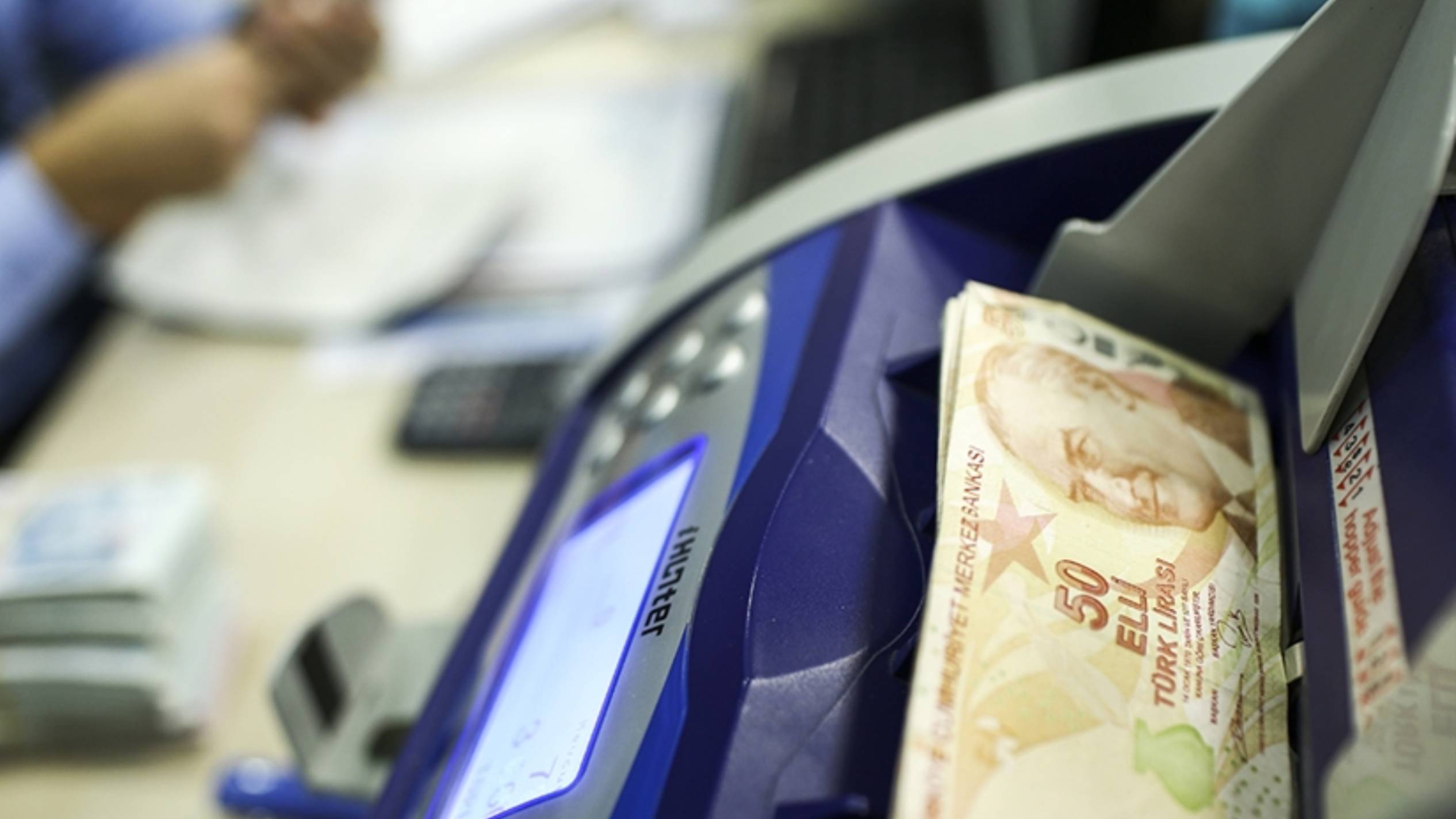 Devletten büyük sürpriz! 11.702 TL karşılıksız ödeme hesaplara yatıyor!