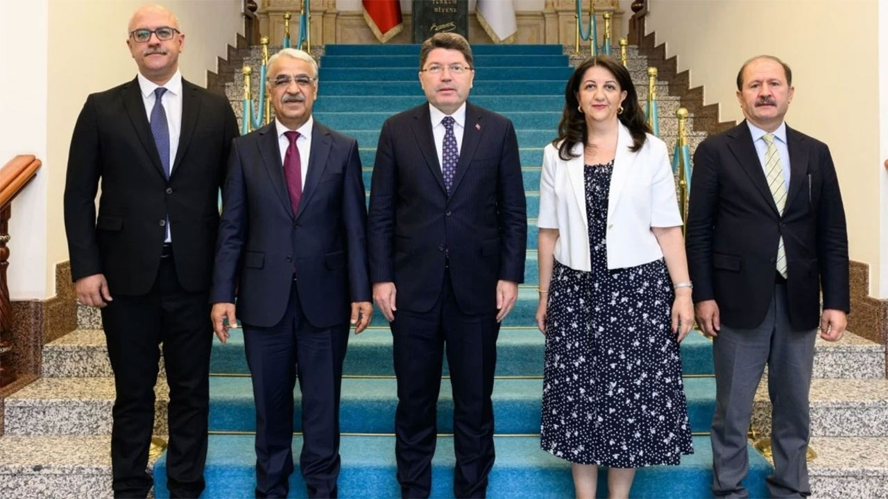İmralı heyeti Adalet Bakanı Tunç ile ne konuştu?
