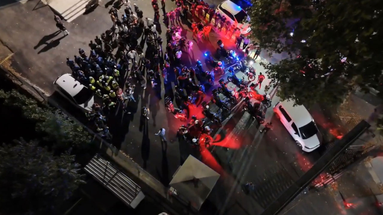 İstanbul'da 173 polisle eş zamanlı uygulama: Aranan 2 kişi yakalandı!