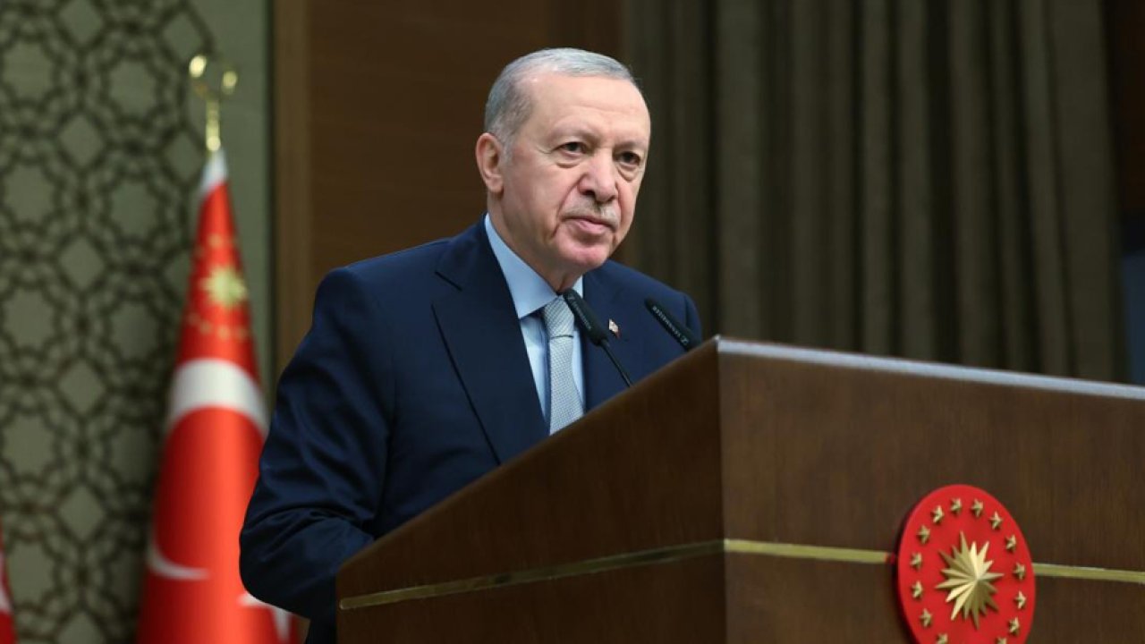 Cumhurbaşkanı Erdoğan'dan Özgür Özel'e 'rüşvet' cevabı: Kimse yargı mensuplarına iftira atamaz!