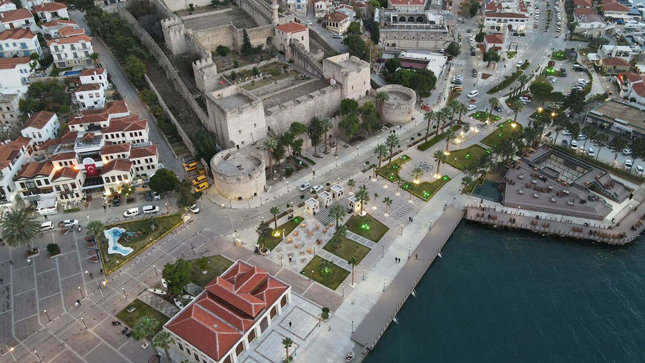 İzmir'deki su krizi büyüyor! Çeşme'de su kesintisi başladı: 23-06 arasında ilçenin tamamında kesinti olacak