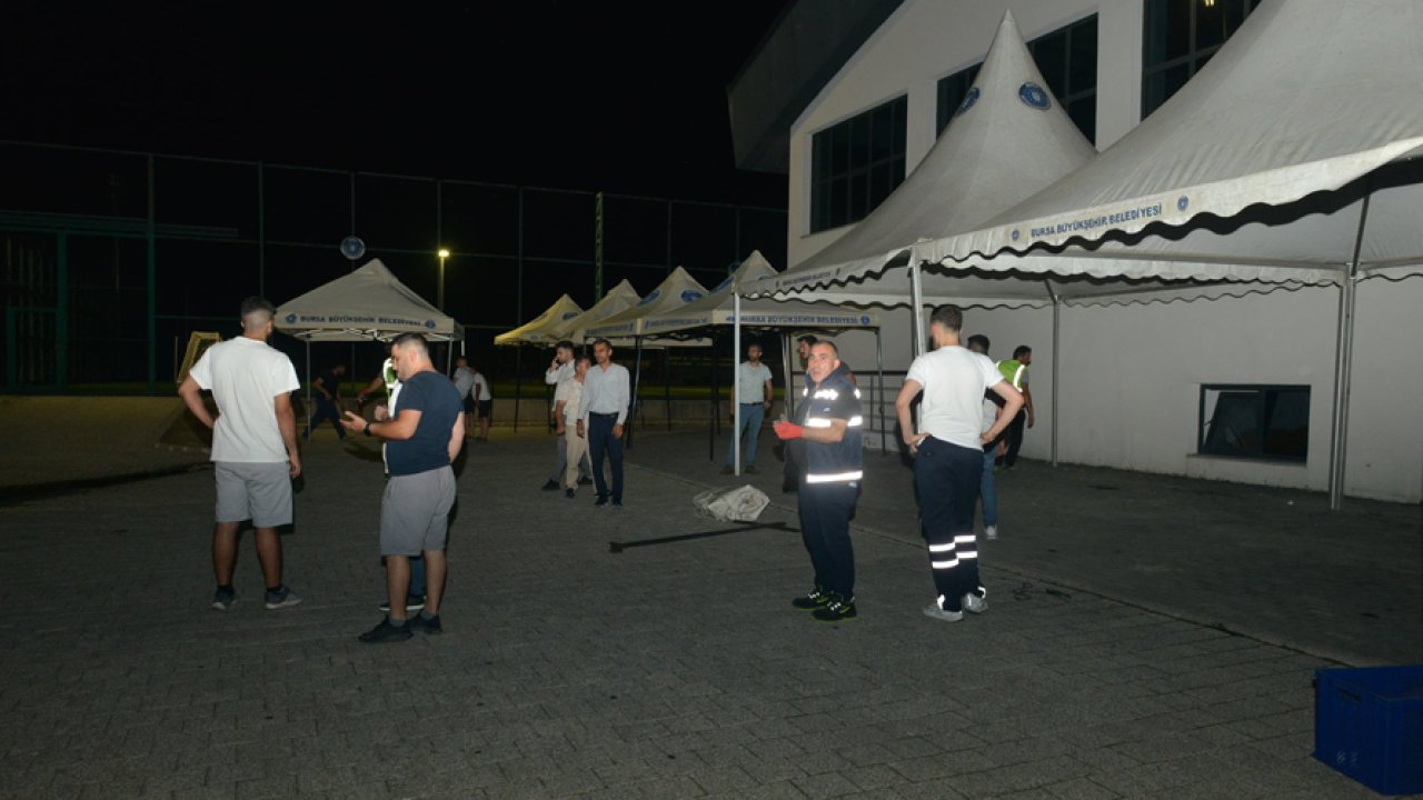 Bursa Büyükşehir Belediyesi yangın mağdurları için seferber oldu!
