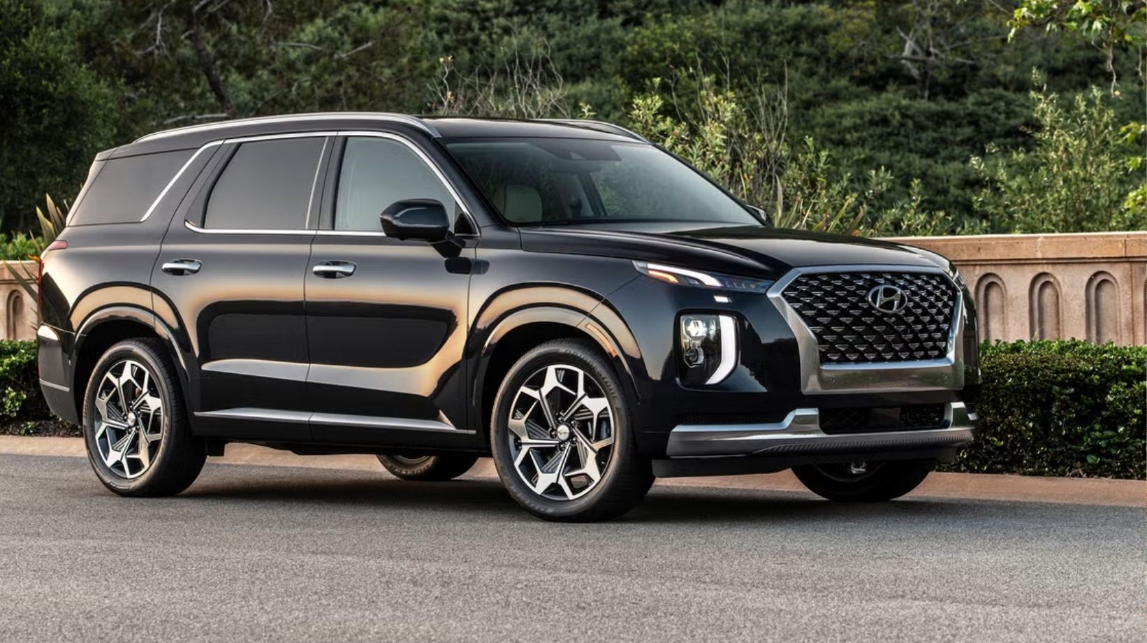 HYUNDAİ AĞUSTOS 2025 FİYAT LİSTESİ GÜNCELLENDİ: i10, i20, Bayon, Kona, Tucson, Santa ve Ioniq ne kadar?