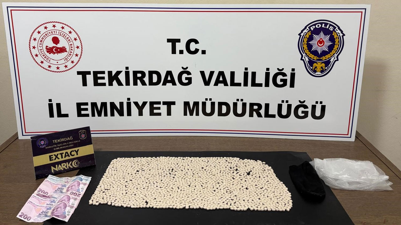 Uyuşturucu madde satanlara operasyon: Binlerce sentetik hap ele geçirildi