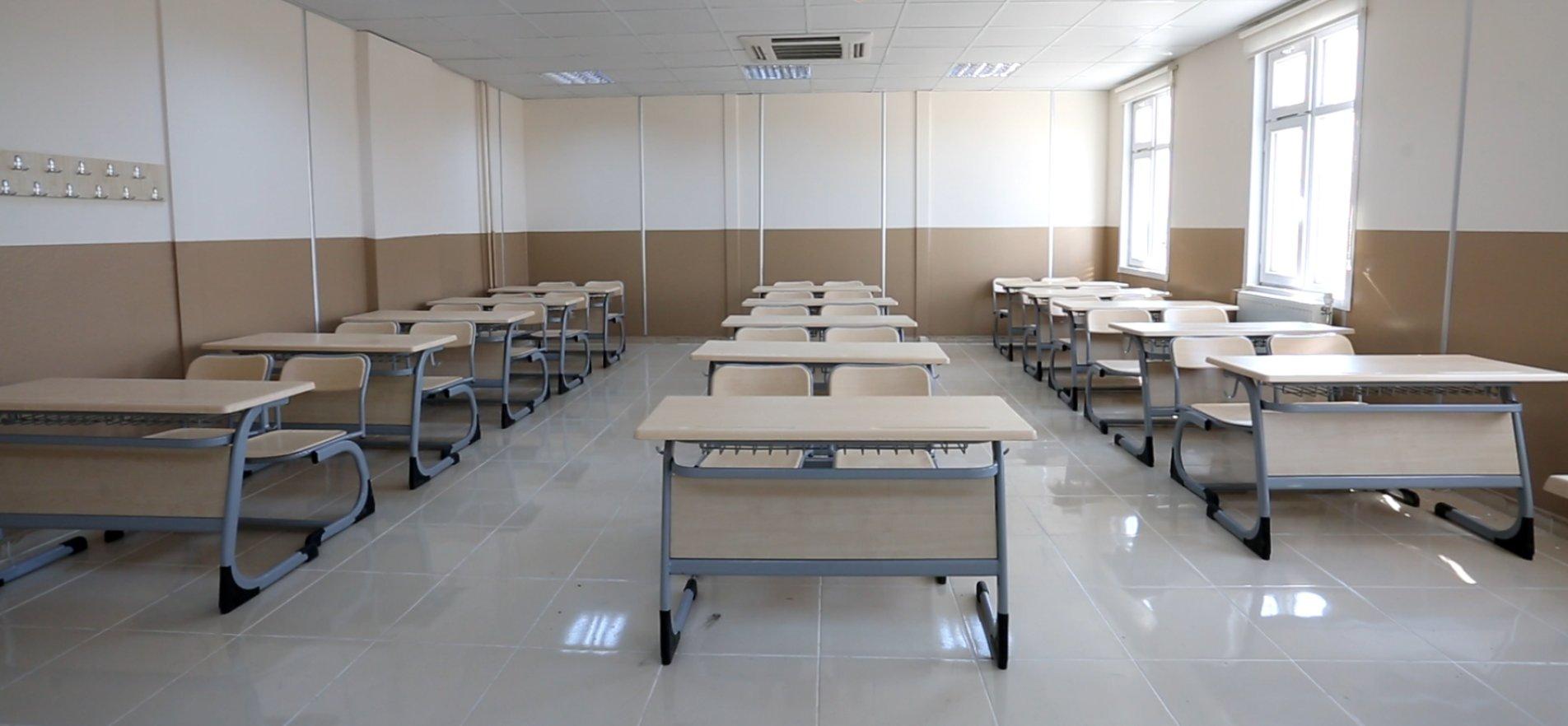 TERCİH YAPACAKLAR DİKKAT: 2025 LGS'YE GÖRE EN YÜKSEK PUANLI 10 ANADOLU LİSESİ BELLİ OLDU!