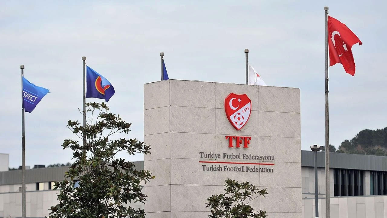 Son dakika! TFF açıkladı: Süper Lig'de üç maç ertelendi