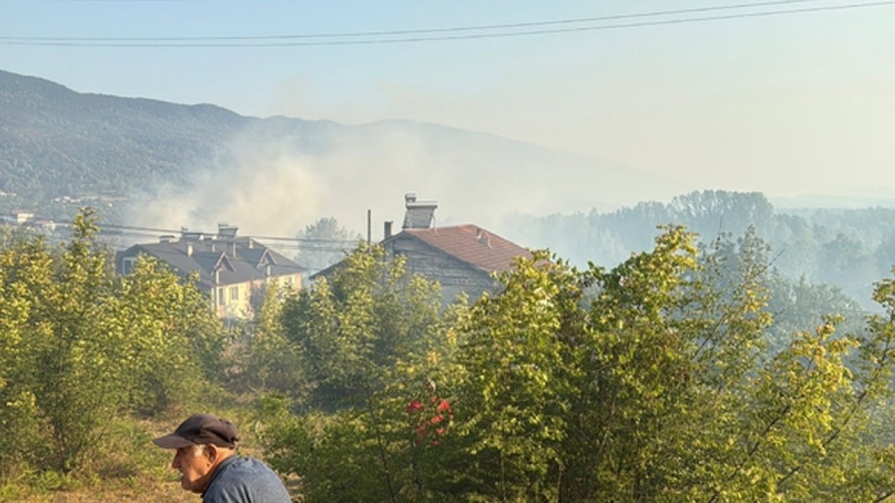 Bartın'da ormanlık alanda yangın çıktı: Yerleşim yerleri tehdit altında!