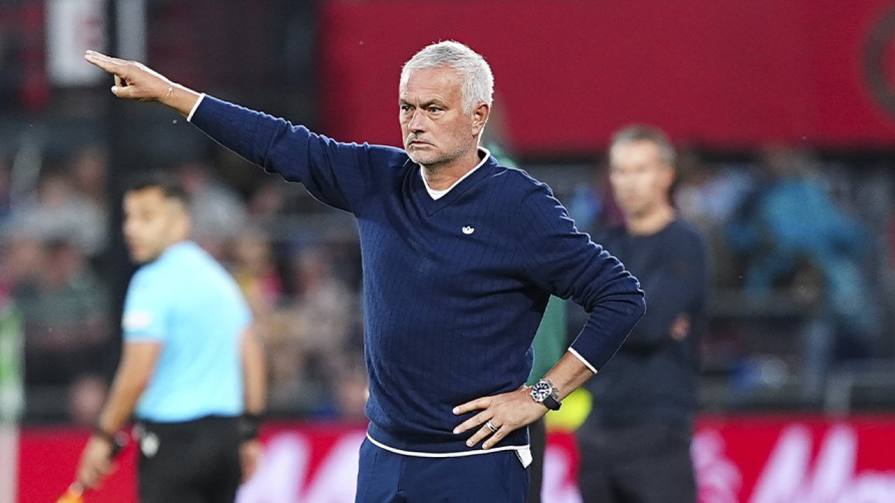 Jose Mourinho mağlubiyet sonrası yönetime seslendi: Üstü kapalı transfer istedi!