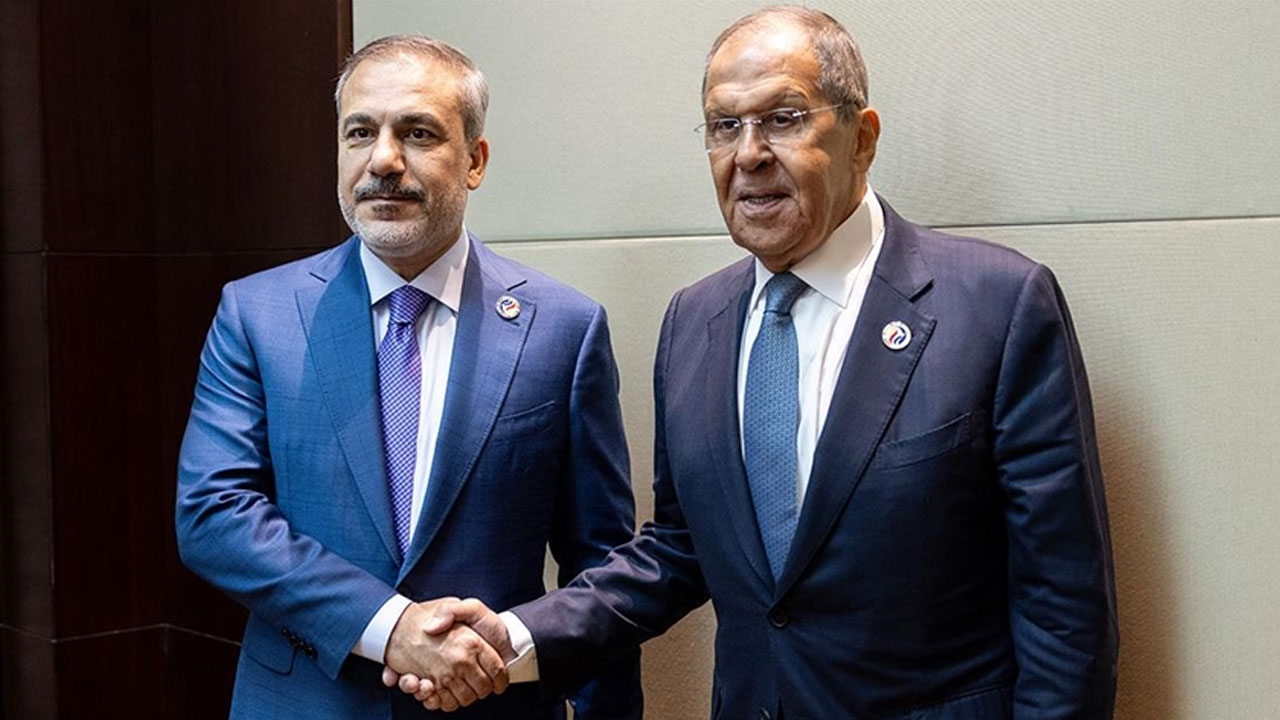 Dışişleri Bakanı Fidan Rus mevkidaşıyla görüştü: Barış sağlanacak mı?
