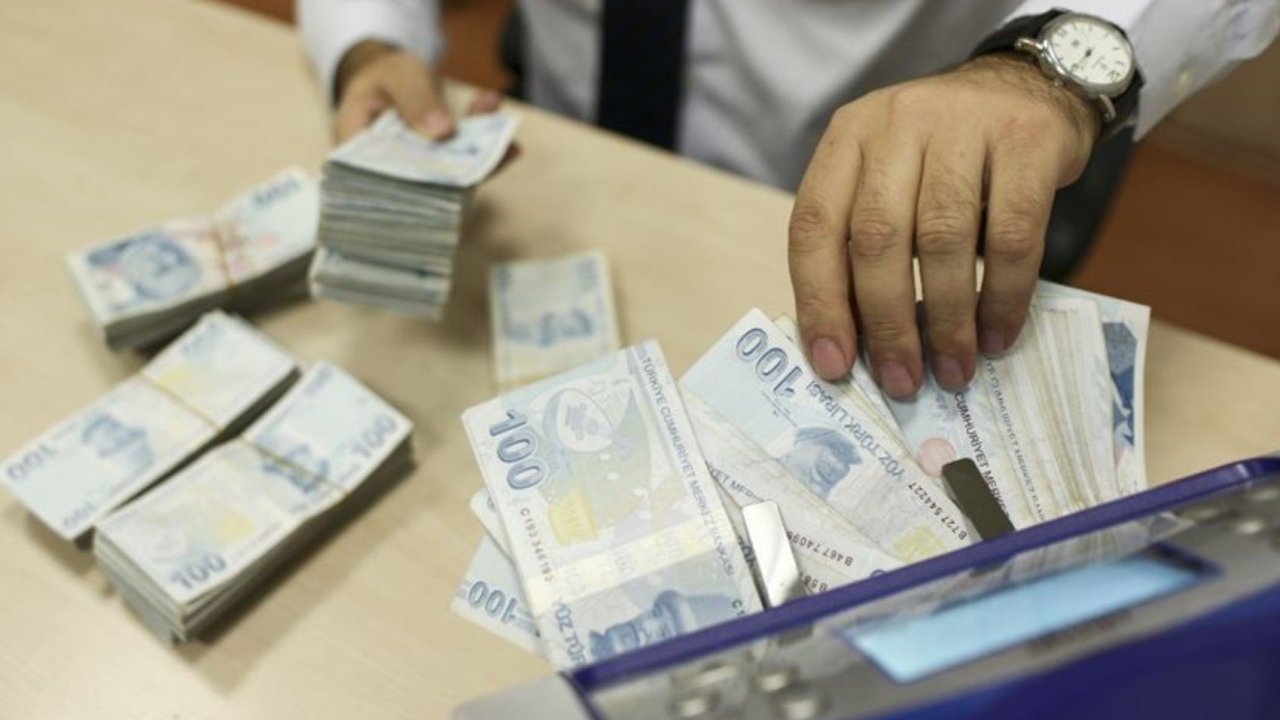 Memur ve emekli için beklenen gün geldi çattı! Yüzde 88 zam teklifine karşı hükümetin teklifi ne olacak?