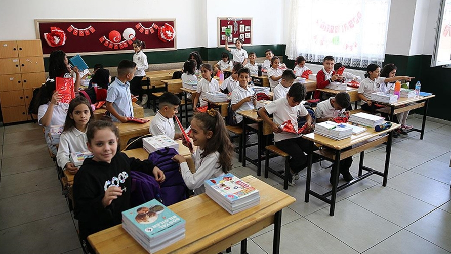 Milli Eğitim Bakanı açıkladı: Yeni dönemde zorunlu olacak!