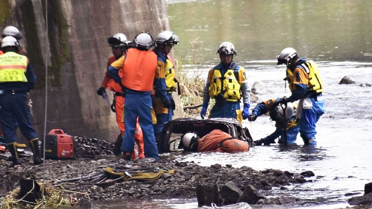Japonya'da çifte felaket: 3 kişi öldü, 4 kişi yaralandı!