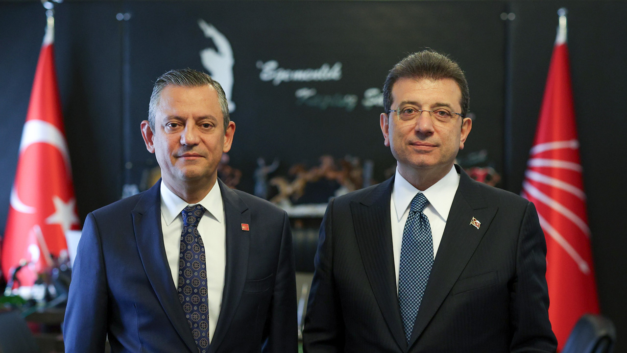 CHP lideri Özgür Özel'den kritik görüşmeler!