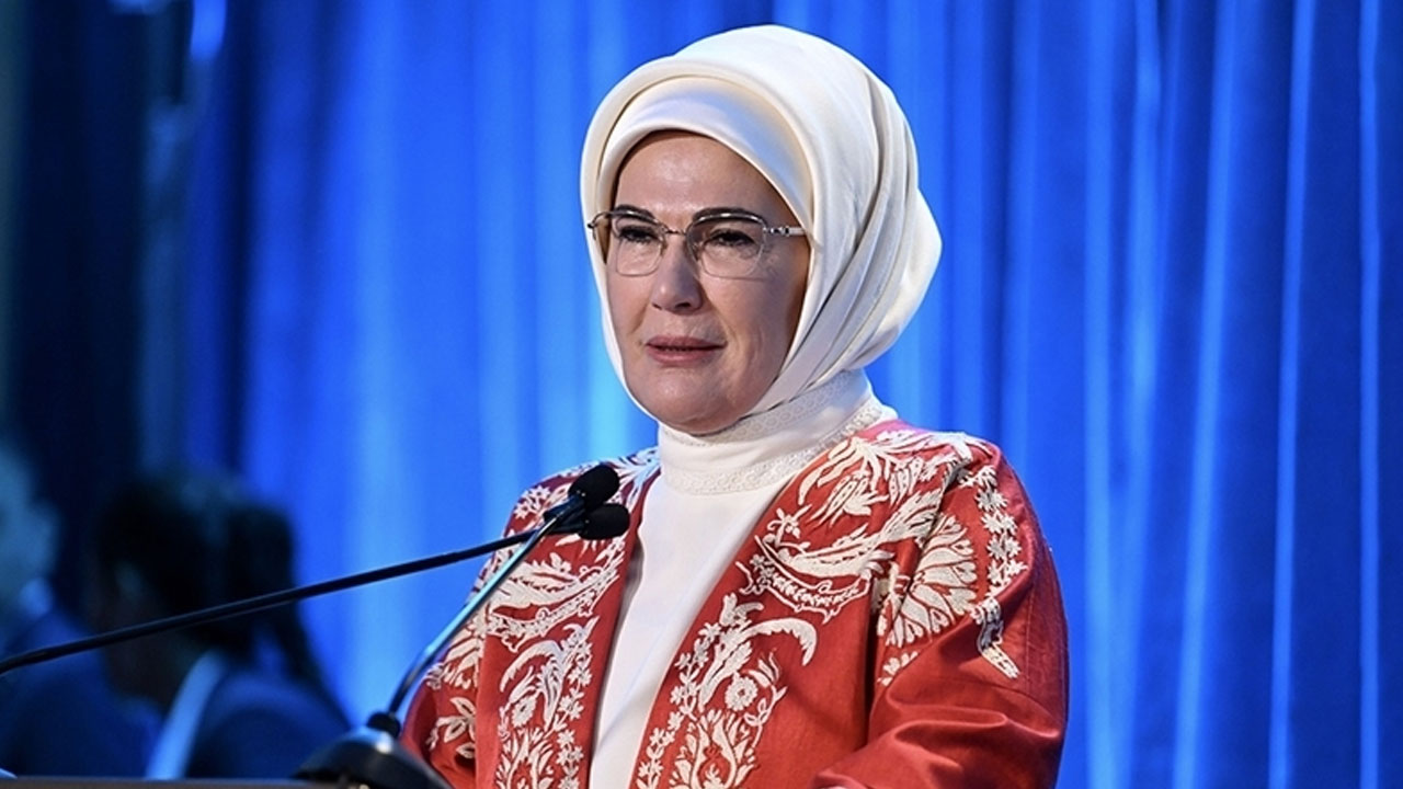 Emine Erdoğan'dan 30 Ağustos Zafer Bayramı mesajı!