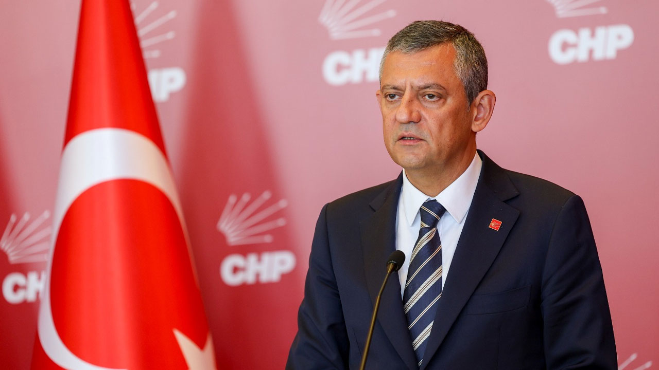 Özgür Özel, Balkan Türkleri temsilcileri ile görüştü