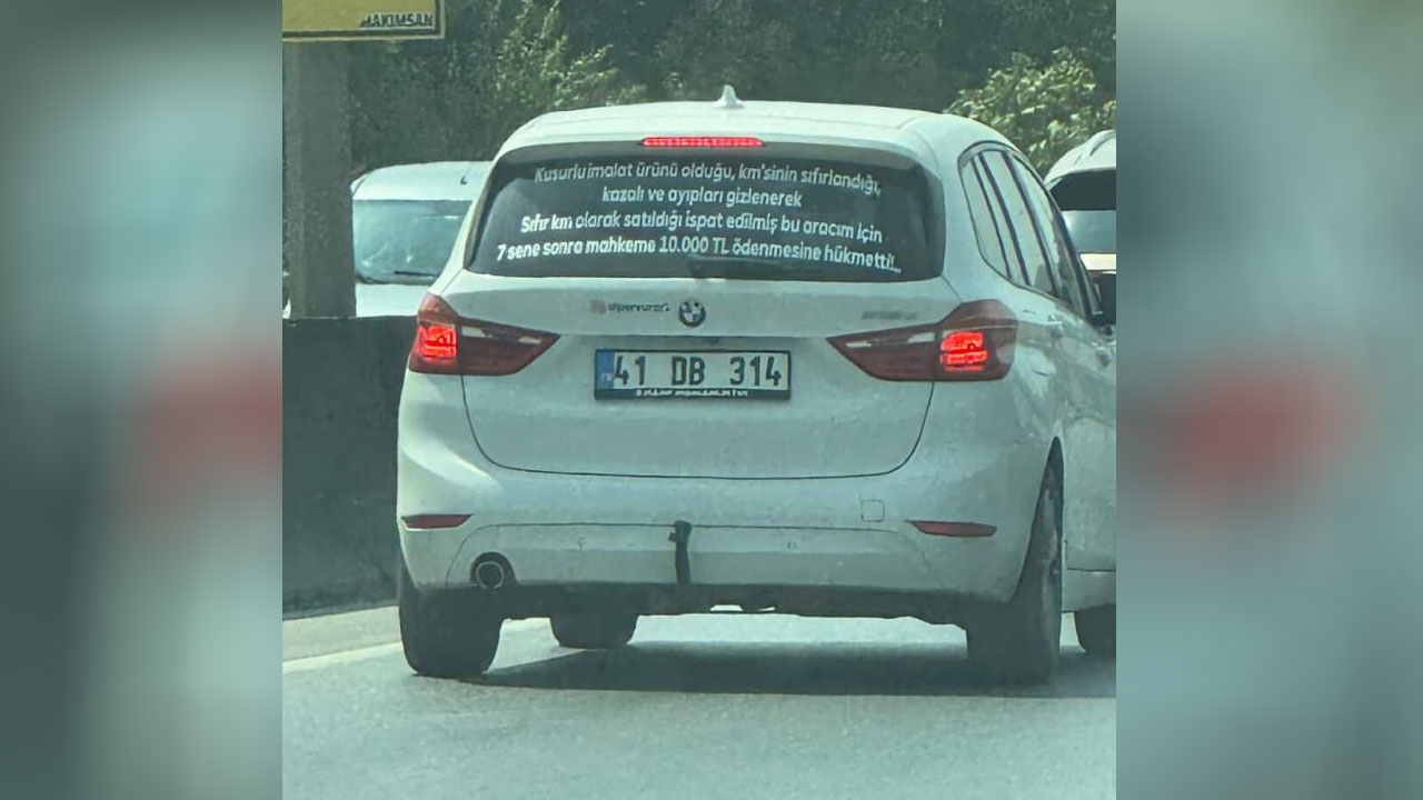 Sıfır kilometre diye aldığı araç kazalı çıktı: Açtığı davayı kazandı
