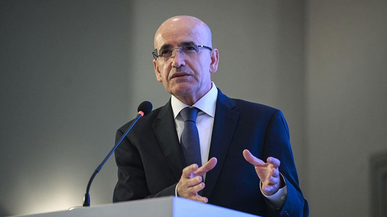 Bakan Şimşek: Kamu harcamalarını yüzde 33 düşürdük