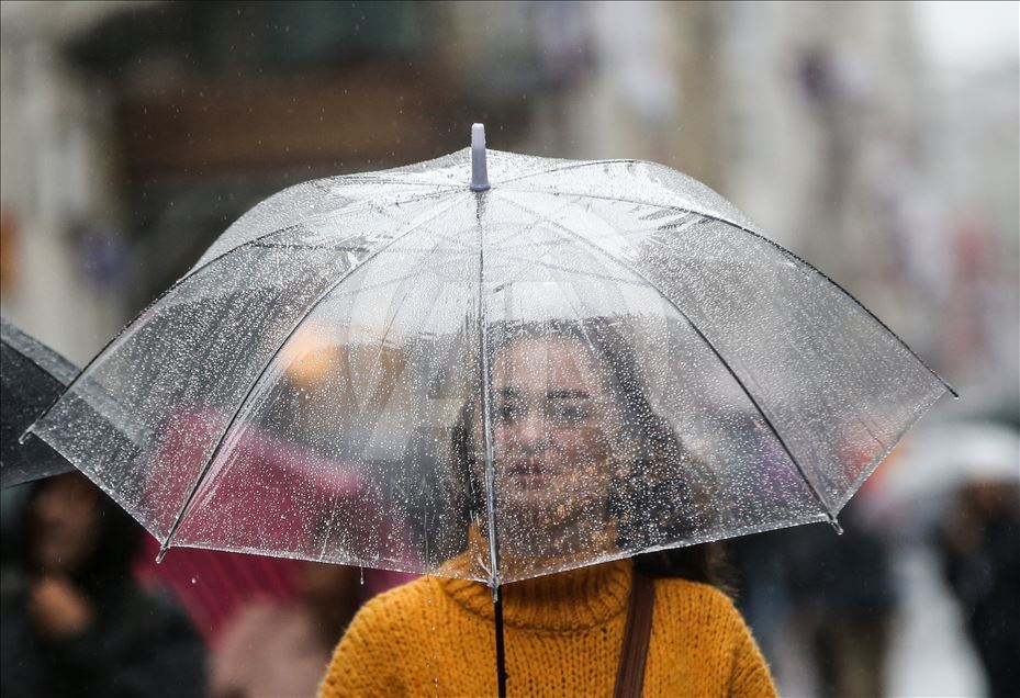 Meteorolojiden 6 il için sarı uyarı! Kuvvetli sağanak ve fırtına geliyor