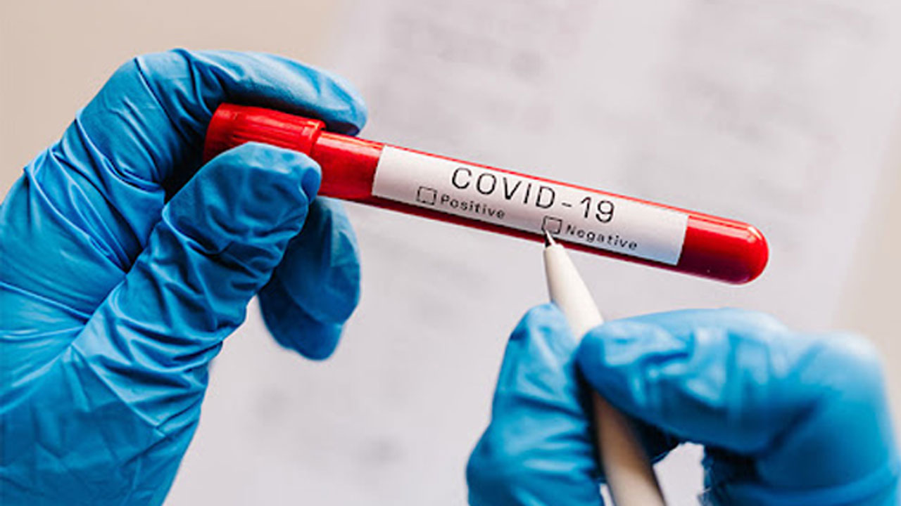 Türkiye'de koronavirüs vakaları arttı: COVİD-19 yeniden alevlenme sürecinde