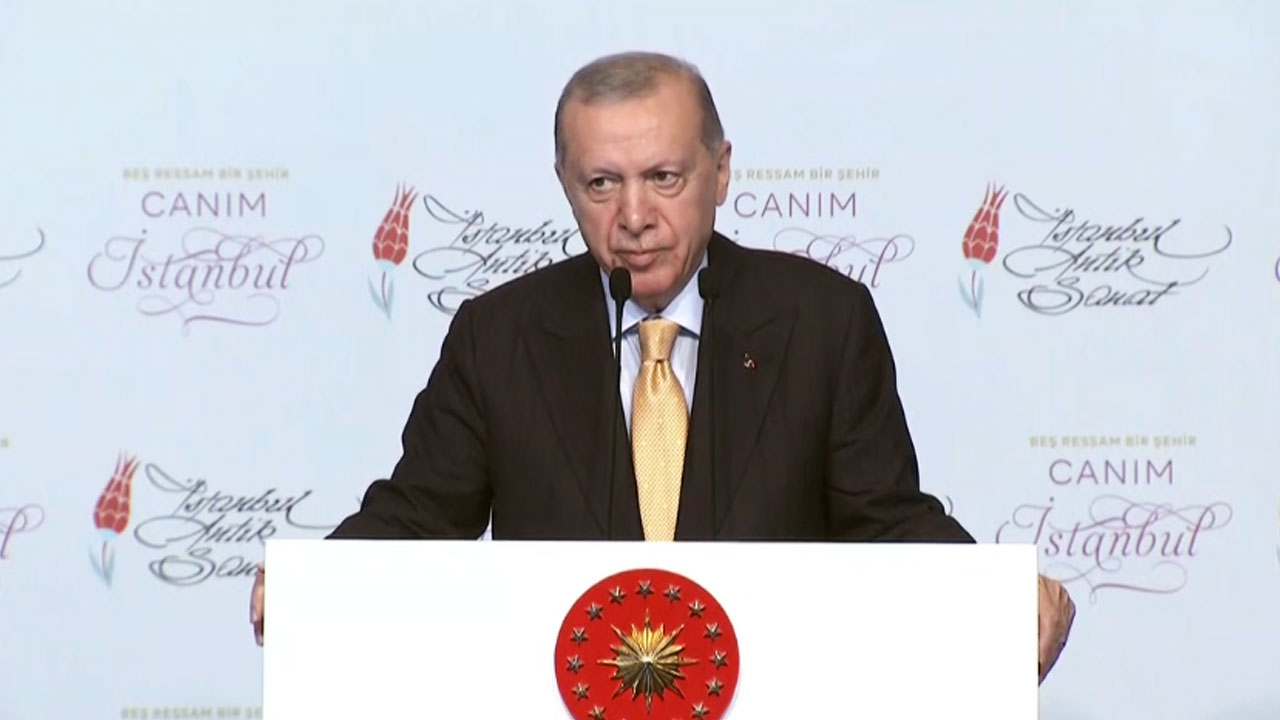Cumhurbaşkanı Erdoğan: Mücadele etmeyi İstanbul sokaklarında öğrendik!