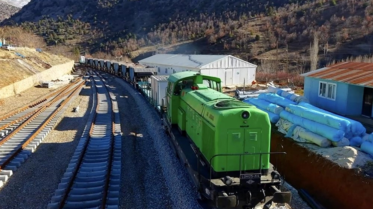 6 Şubat depreminde hasar görmüştü! Malatya - Nurdağı Demiryolu Hattı yeniden açılıyor
