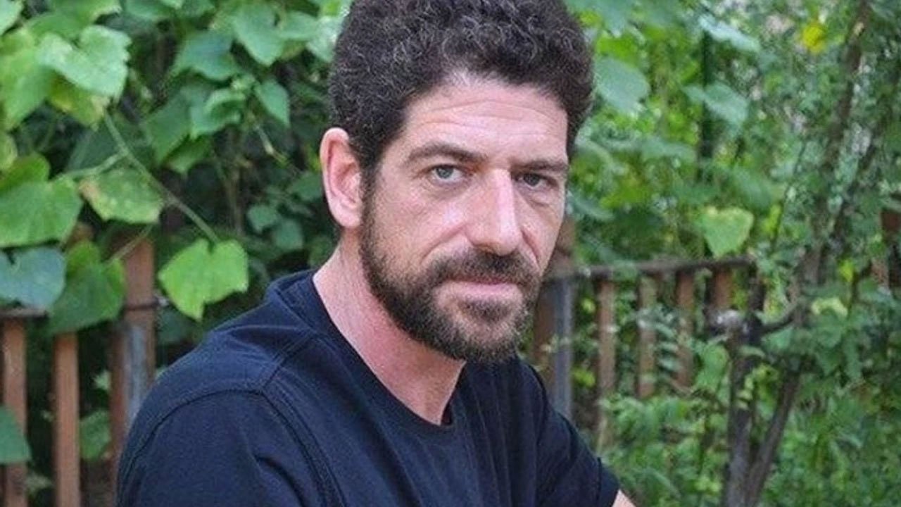 Ünlü oyuncu Cemal Hünal'dan eğitim verdiği ajansa suç duyurusu: "İmza bana ait değil"
