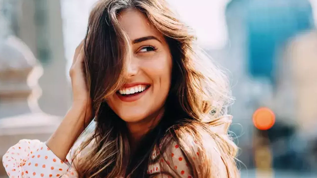 Bu burçlar ortama girdiği gibi dikkatleri üzerine çekiyor: İşte en havalı 5 burç!