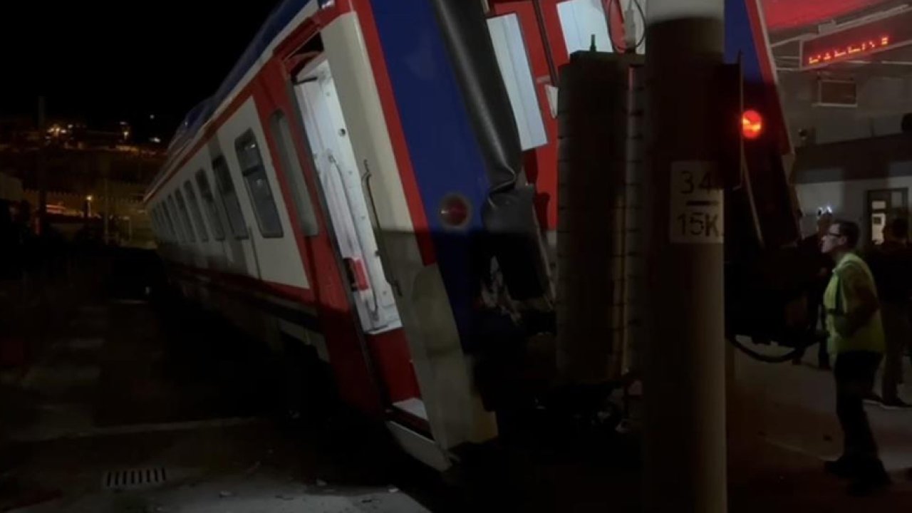 Balıkesir'de tren kazası: Şans eseri kimsenin burnu bile kanamadı!