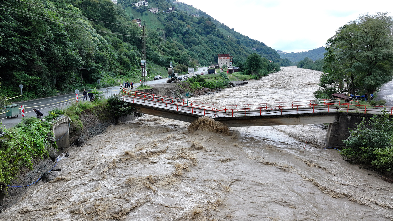 Karadeniz'i vuran selin bilançosu ortaya çıktı!