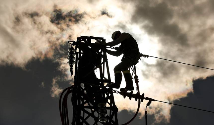 ELEKTRİKLER SAATLERCE OLMAYACAK: BEDAŞ 11 Temmuz Cuma elektrik kesintisi yaşayacak ilçeleri sıraladı!