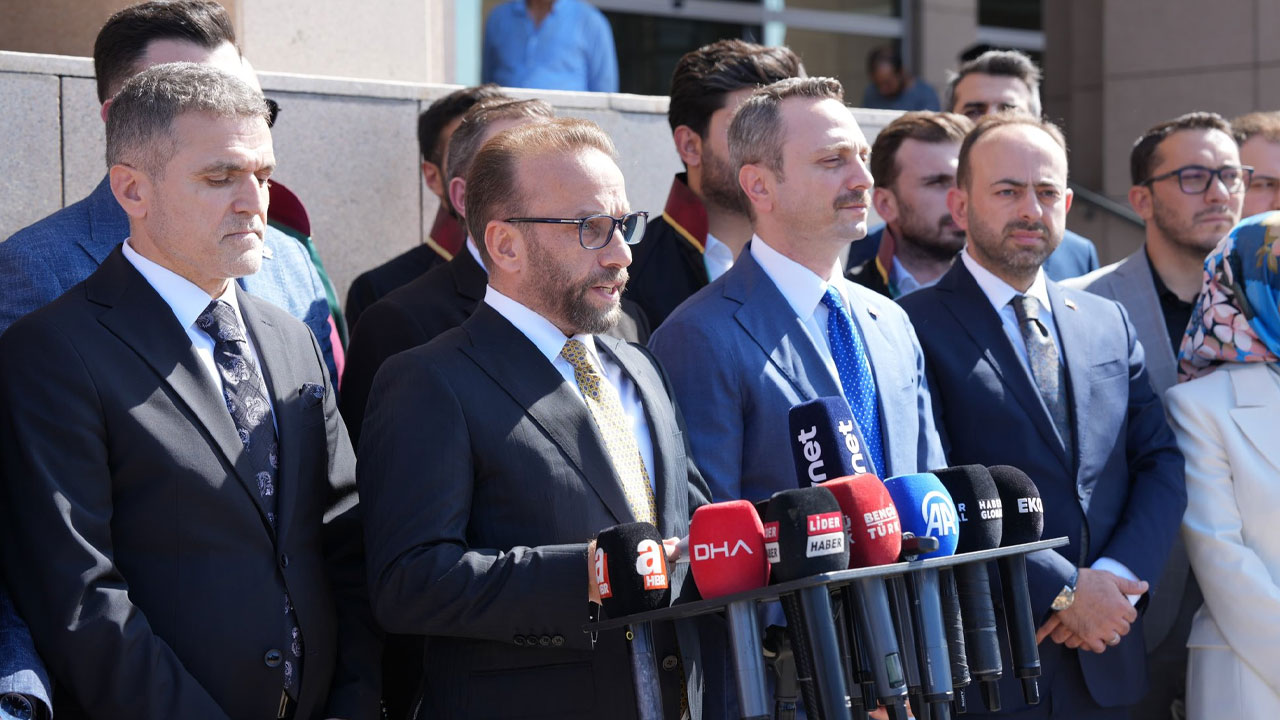 AK Parti'den Özgür Özel hakkında suç duyurusu!