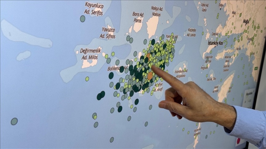Balıkesir'deki depremler faydan değil magmadan geliyor! 7 büyüklüğünde deprem riski var mı?