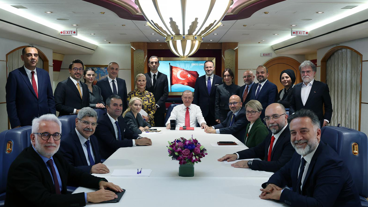 Cumhurbaşkanı Erdoğan Trump ile görüşmesini anlattı! 100 milyar dolarlık ticaret hacmi hedefi...