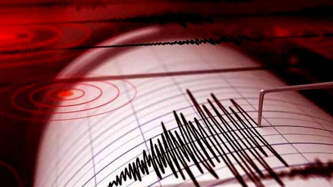 Kütahya'da 5.4 büyüklüğünde deprem! İstanbul dahil bir çok ilde hissedildi