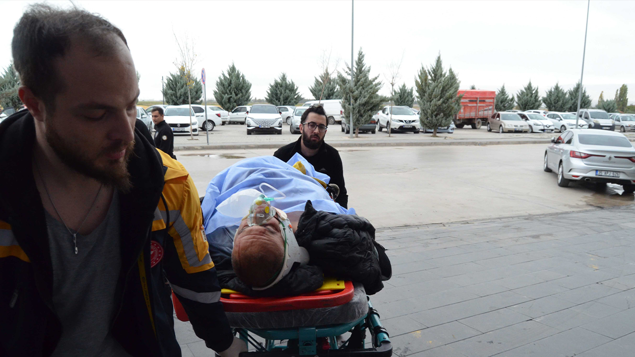 Aksaray otoyolunda korkunç kaza: 2 asker şehit, 1 sivil hayatını kaybetti