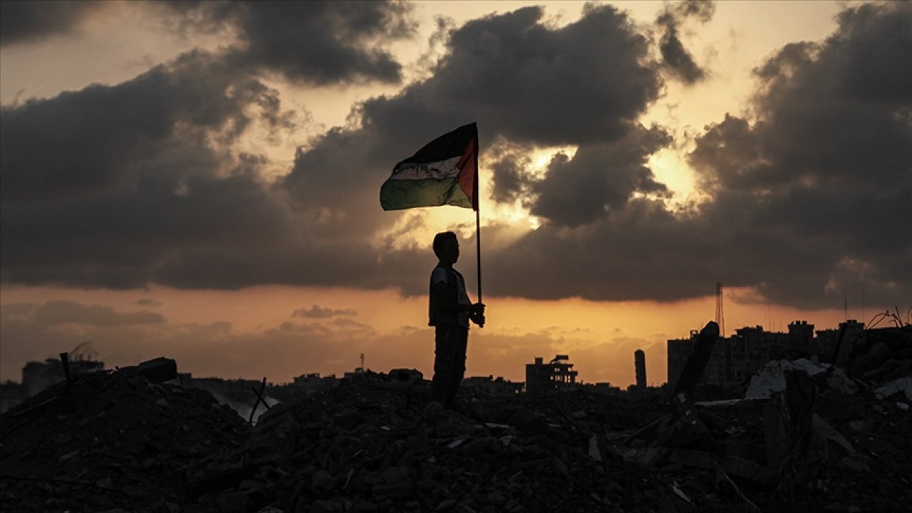 İsrail ordu radyosundan duyuruldu: Gazze'yi işgal operasyonunu durdurma talimatı verildi