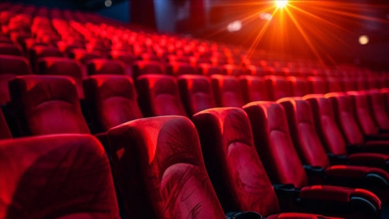 Sinemaseverlere müjde: Biletler artık 120 TL olacak!