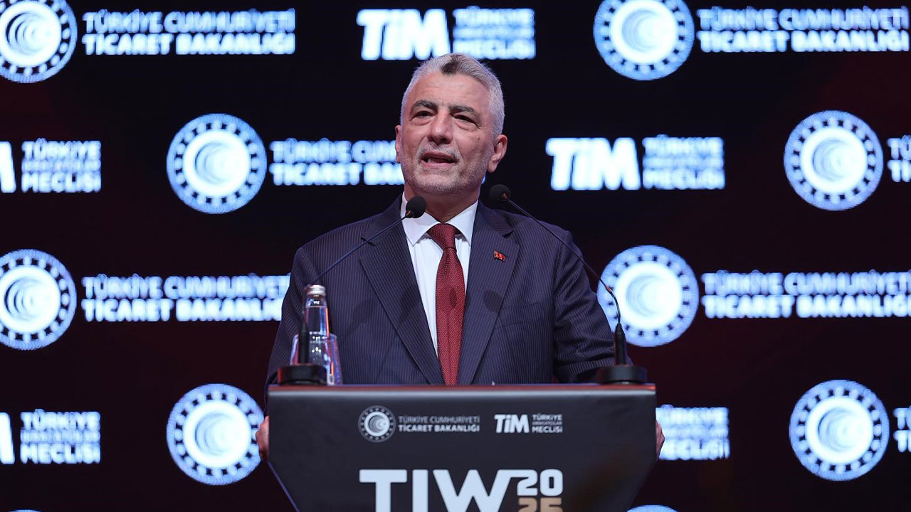 Bakan Bolat açıkladı: 100 adet Togg Almanya'da!