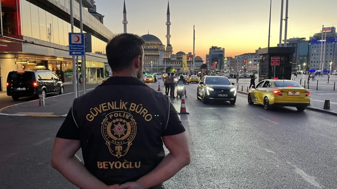 İstanbul'da "Huzur" operasyonu: Aranan 550 şüpheli dahil bin 114 kişi gözaltına alındı