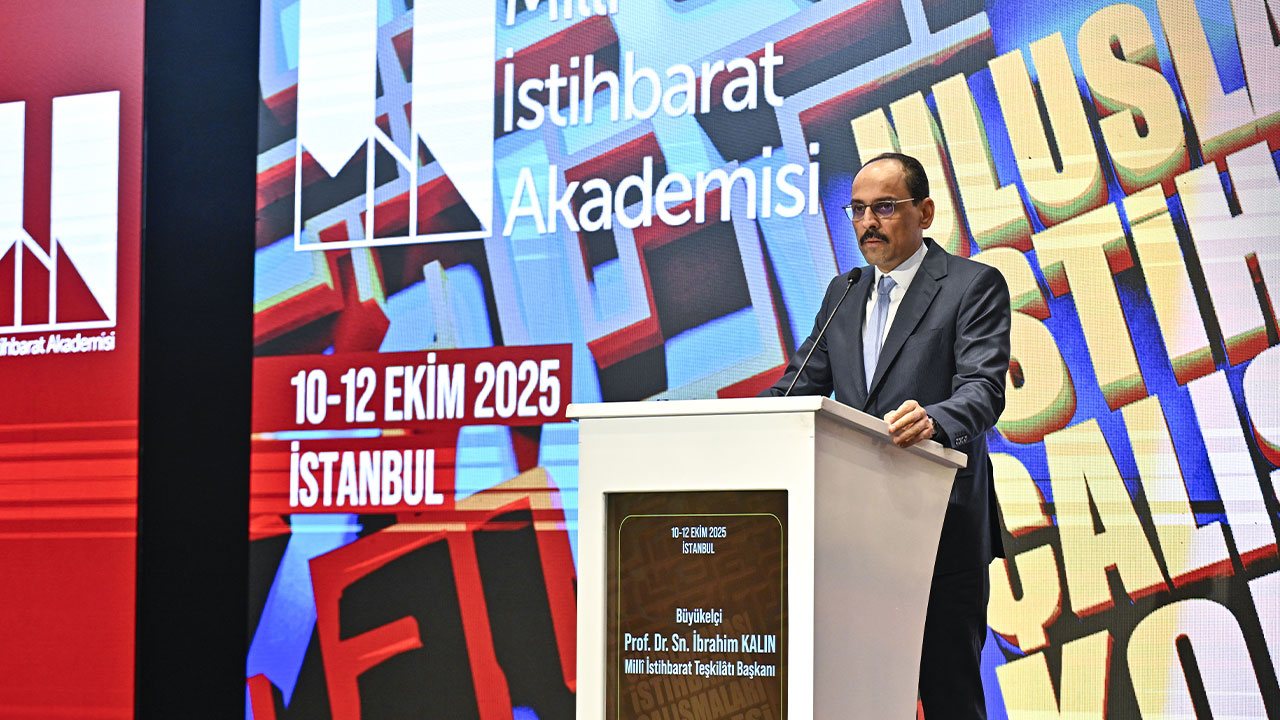 MİT Başkanı İbrahim Kalın: Elimizde tarihi bir ateşkes var!
