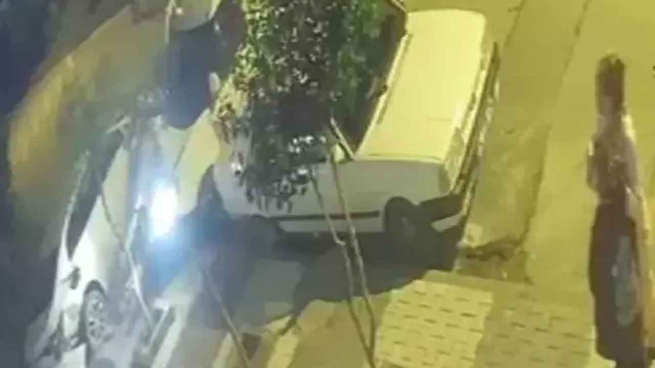 Otomobil çocukların arasına daldı! Faciadan dönüldü