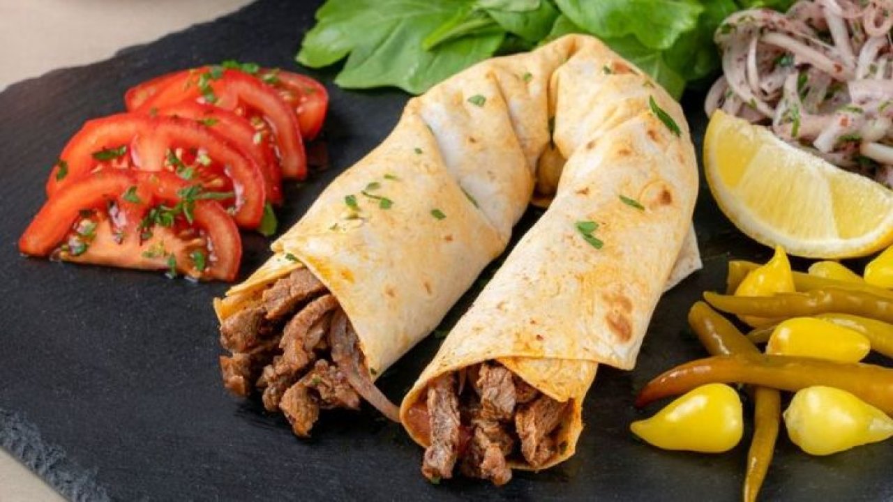 TasteAtlas dünyanın en iyi dürümlerini açıkladı: Türk mutfağından bir lezzet 3. sırada yer aldı!